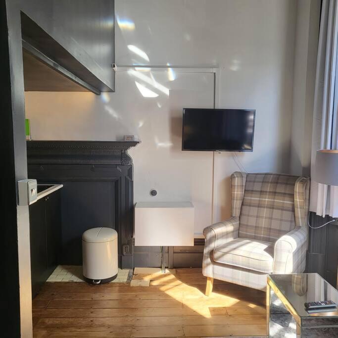 21 Mini Loft Apartment - Great Location - Comfy King Size Bed ブライトン エクステリア 写真